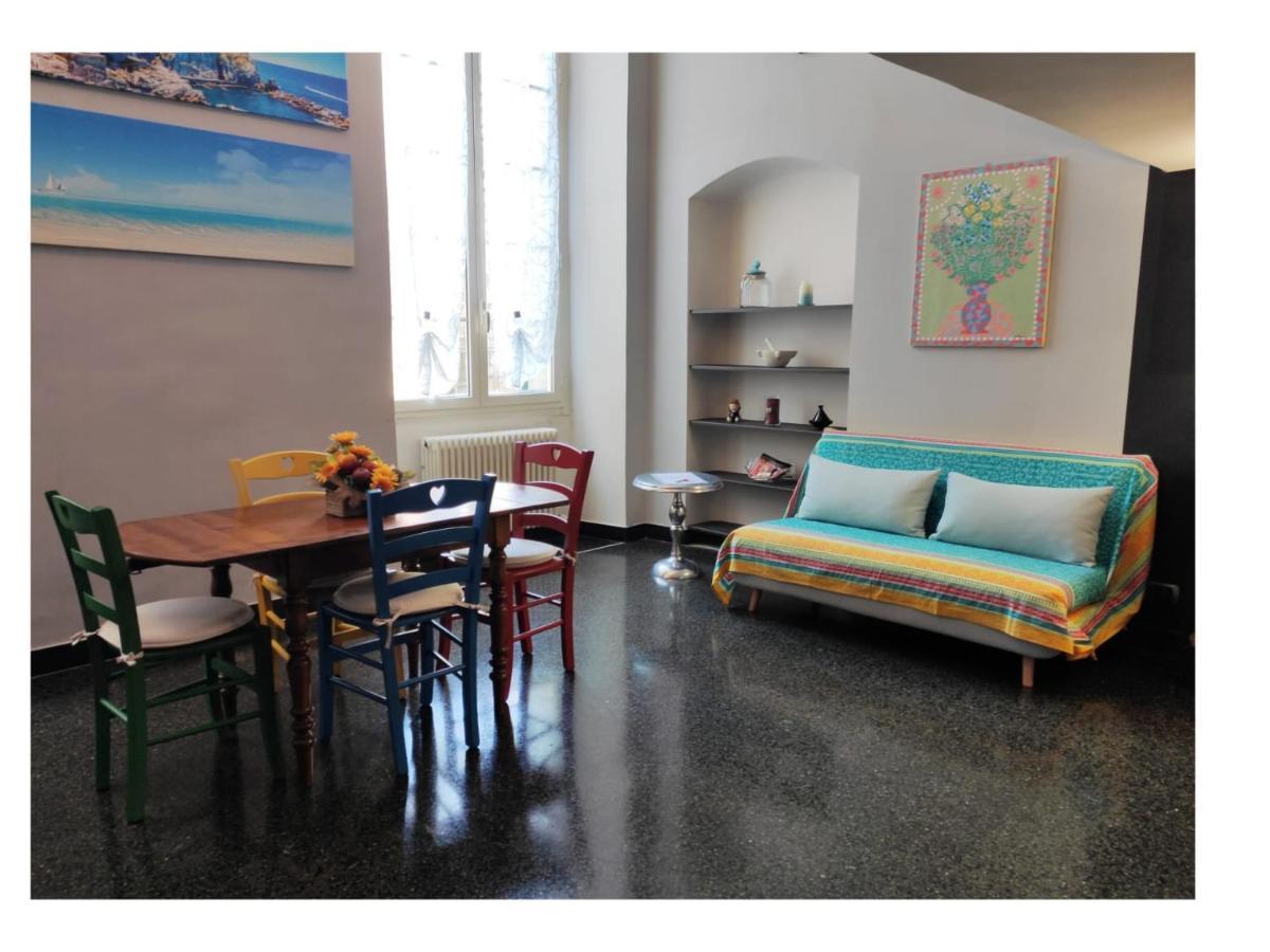 Alessandra'S Home Genoa Exterior photo